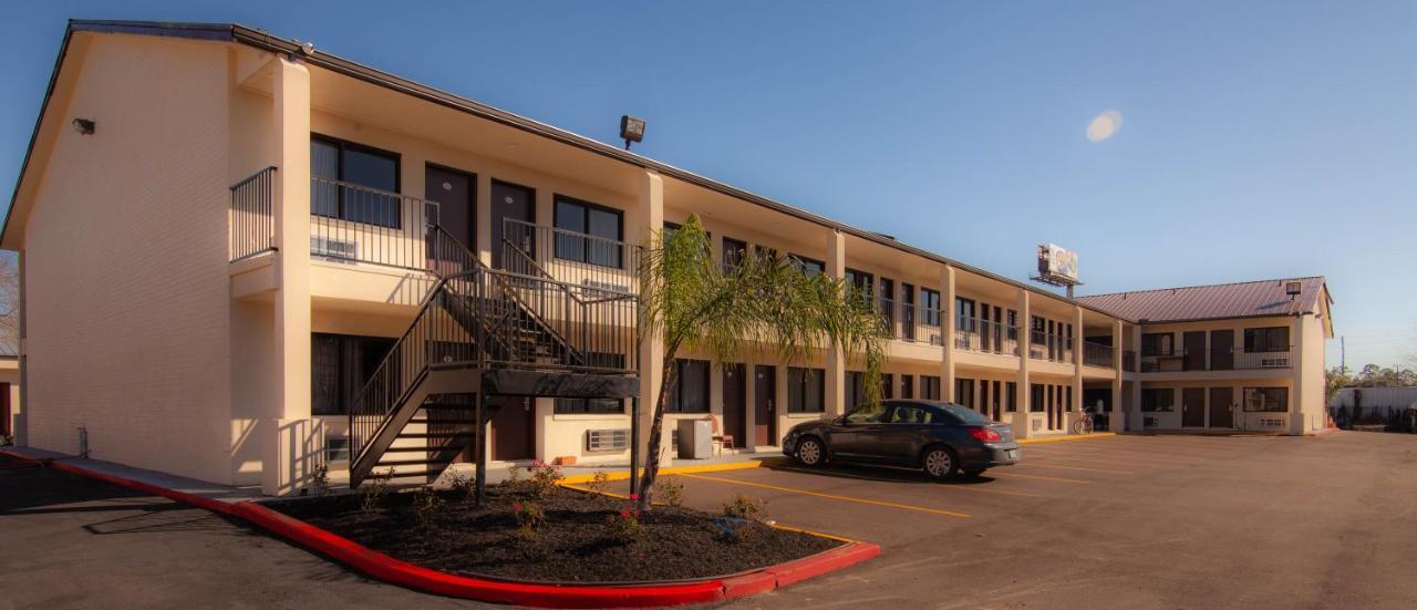 Cypress Inn & Suites Houston Exterior foto